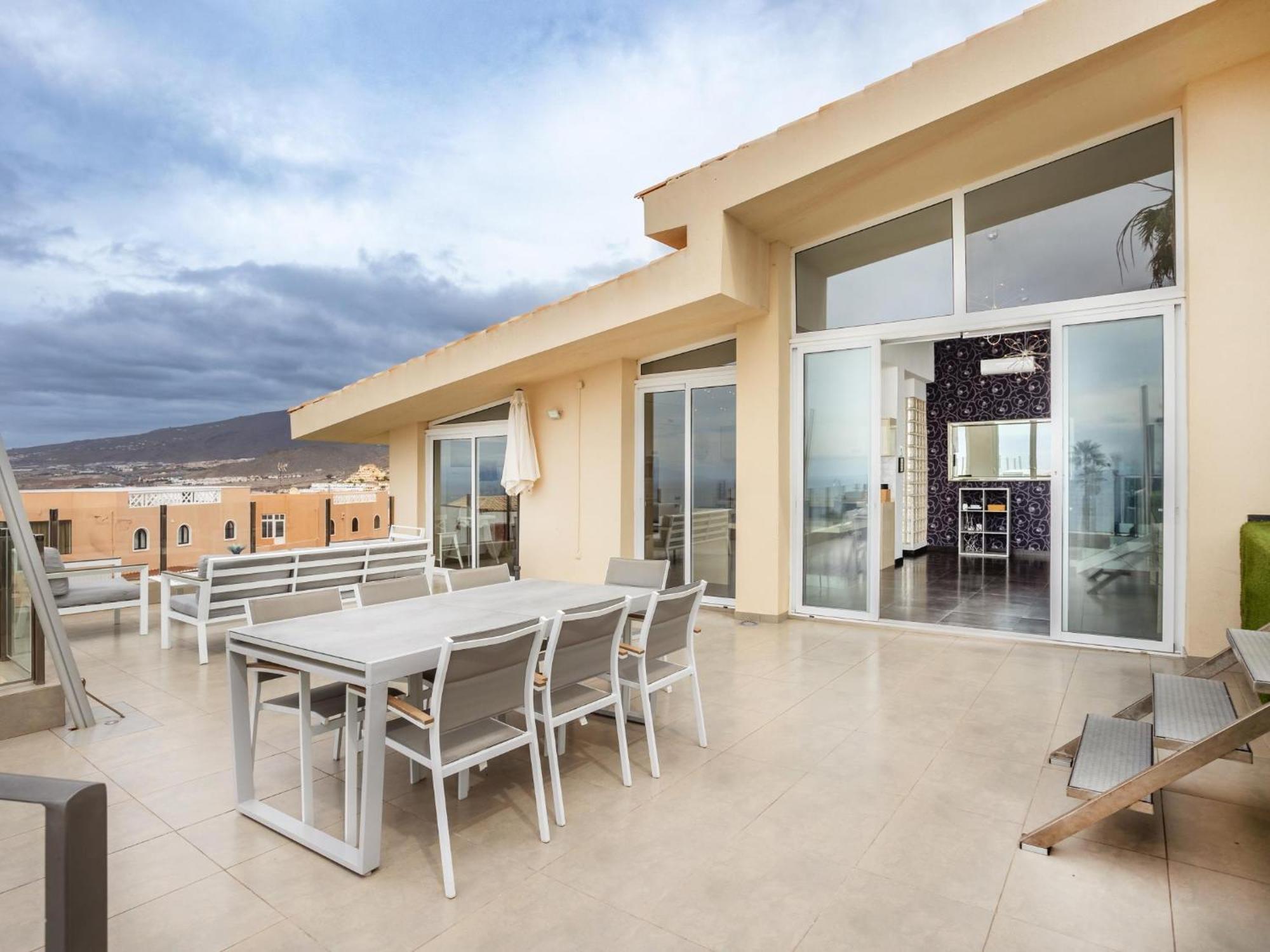Villa Olbia Charming Dreamview With Jacuzzi Costa Adeje  ภายนอก รูปภาพ
